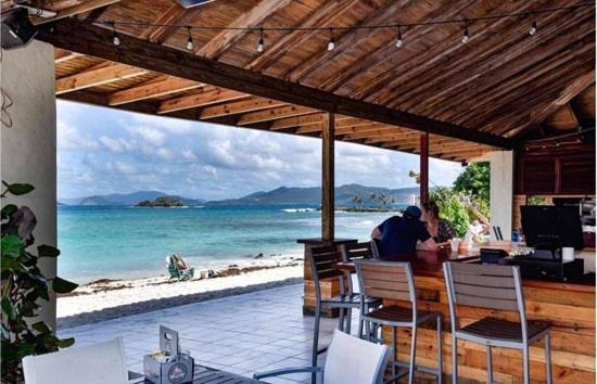 Sapphire Beach Beachfront Condo Free Wi - Fi! - Save! East End  Exterior foto